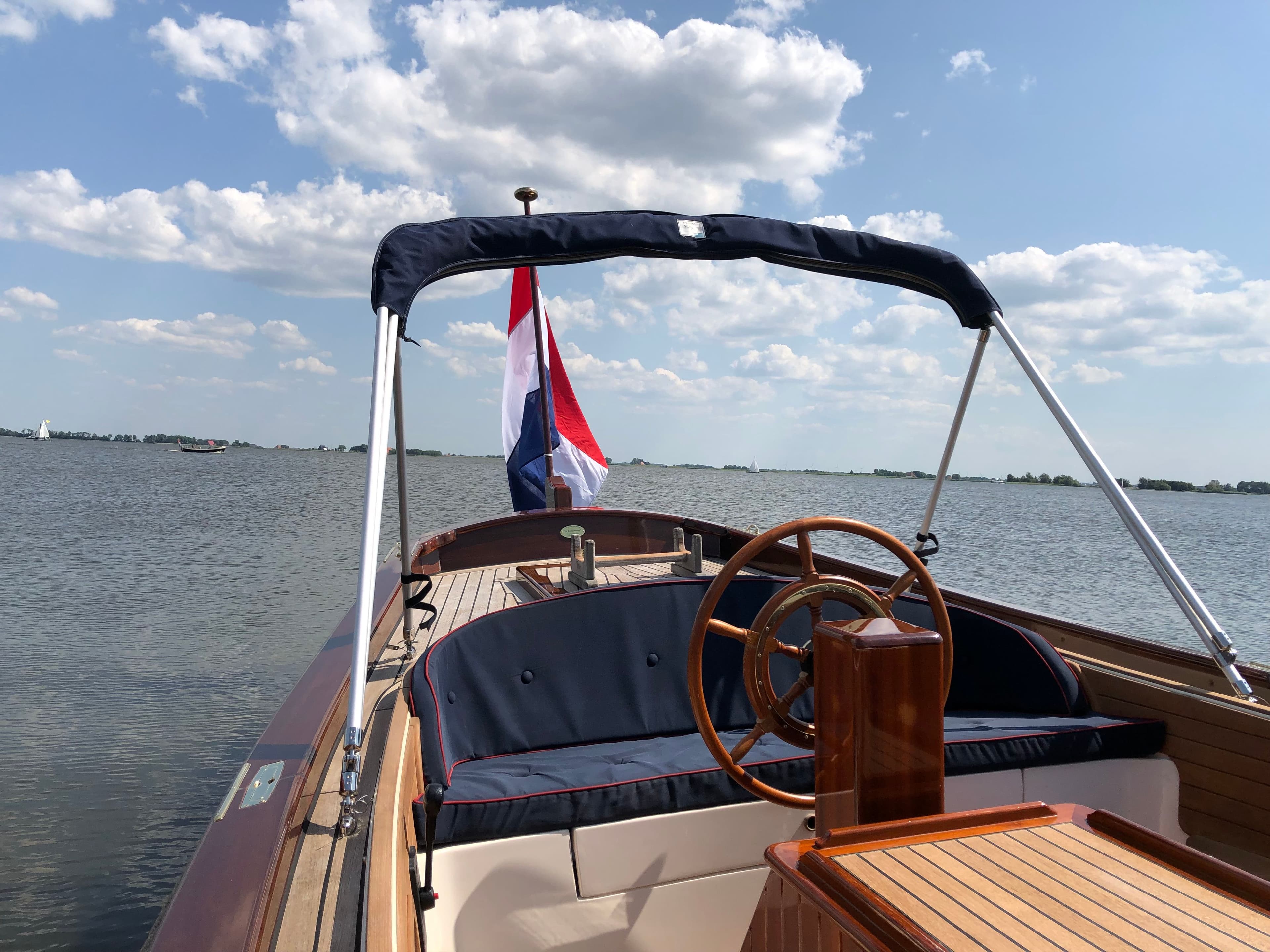 Nieuwe pre-owned Kapiteinssloepen 7m Comfort komen eraan, te bekijken en proef te varen tijdens onze proefvaartdag