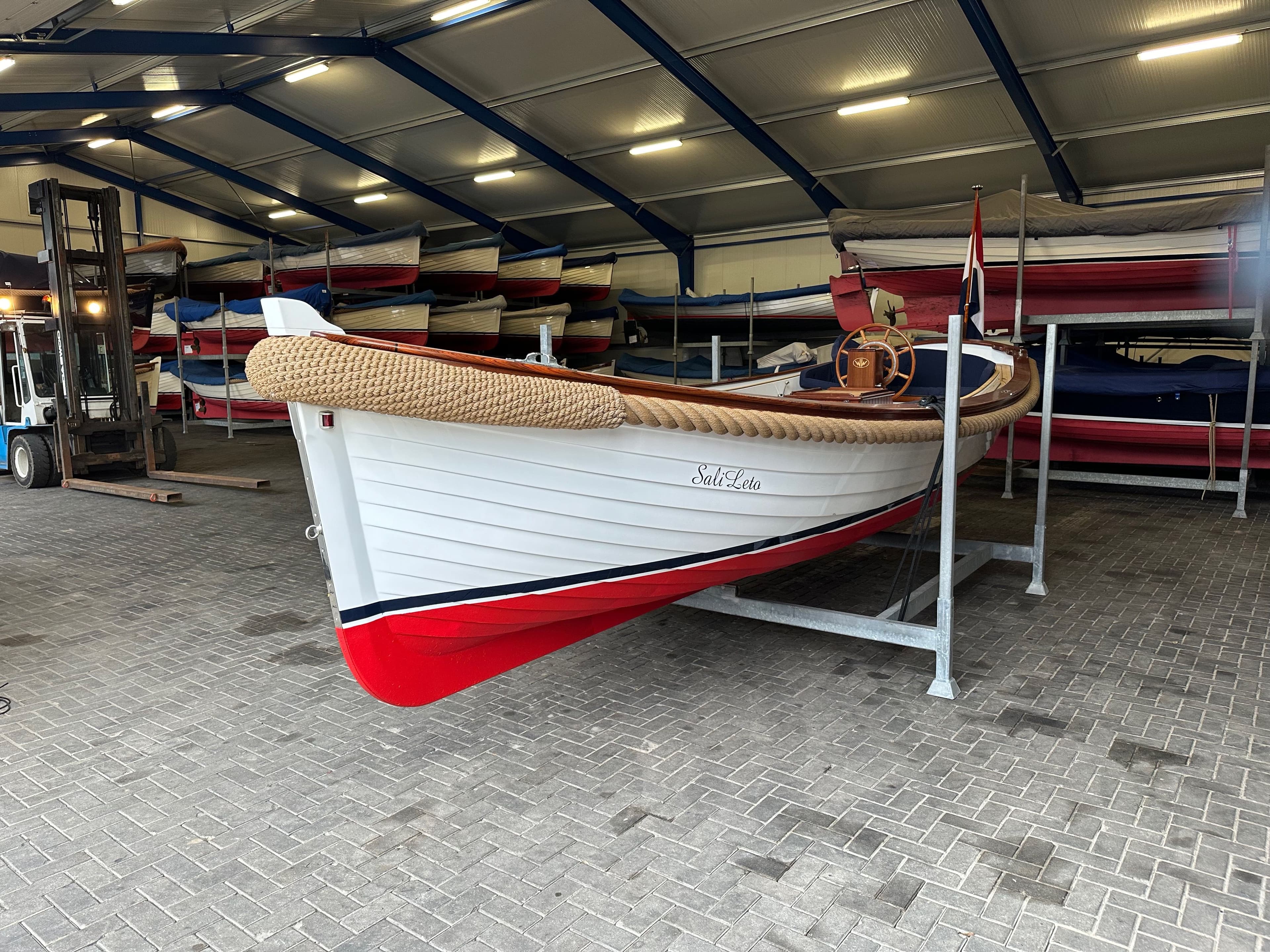 Kapiteinssloep Comfort 8.30m (80032)