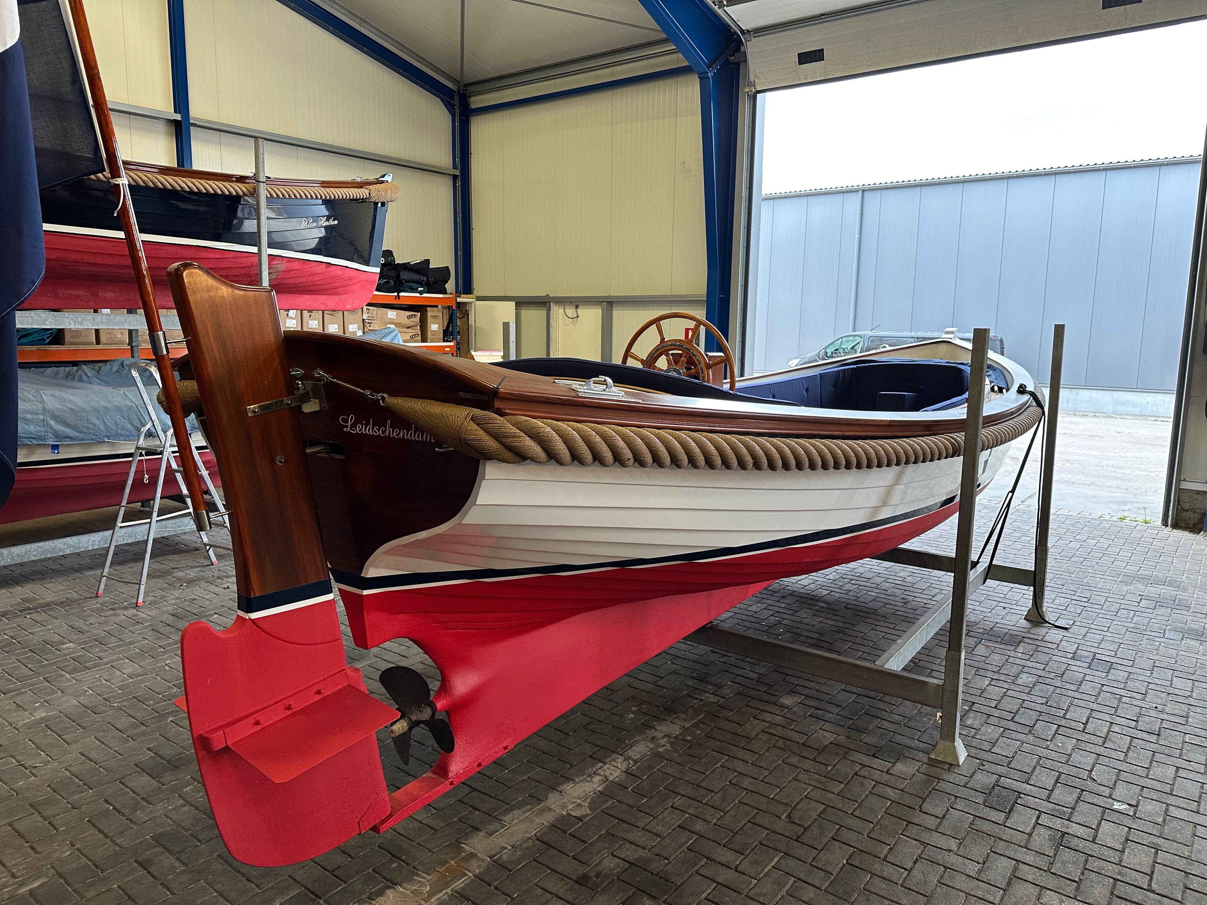 Kapiteinssloep Comfort 8.30m (80032)